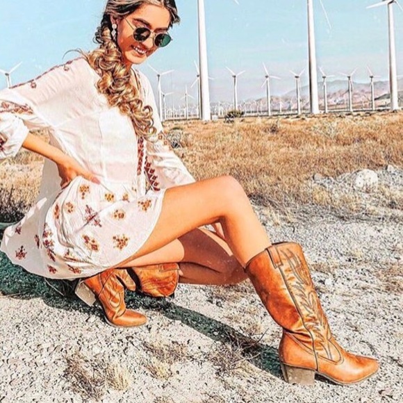 Shoes - NWOT Western Cowboy Boots